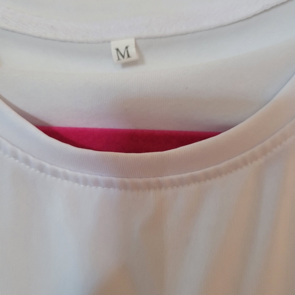 Mens Size M (womens L) creepy goth t shirt. - Picture 4 of 5